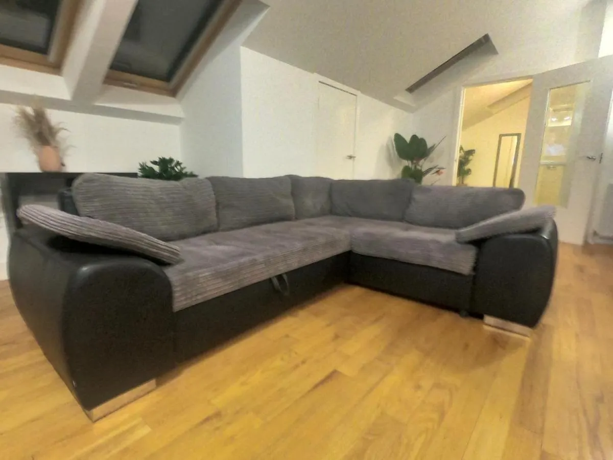 Sleeps 7 - Spacious Apartment Μπέλφαστ